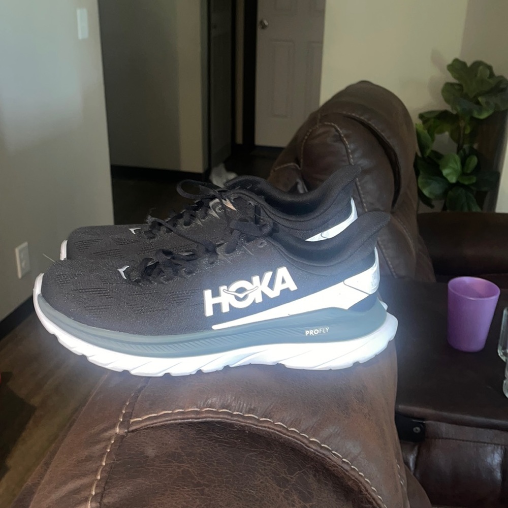 Brand new Hoka shoes. Size 9.5